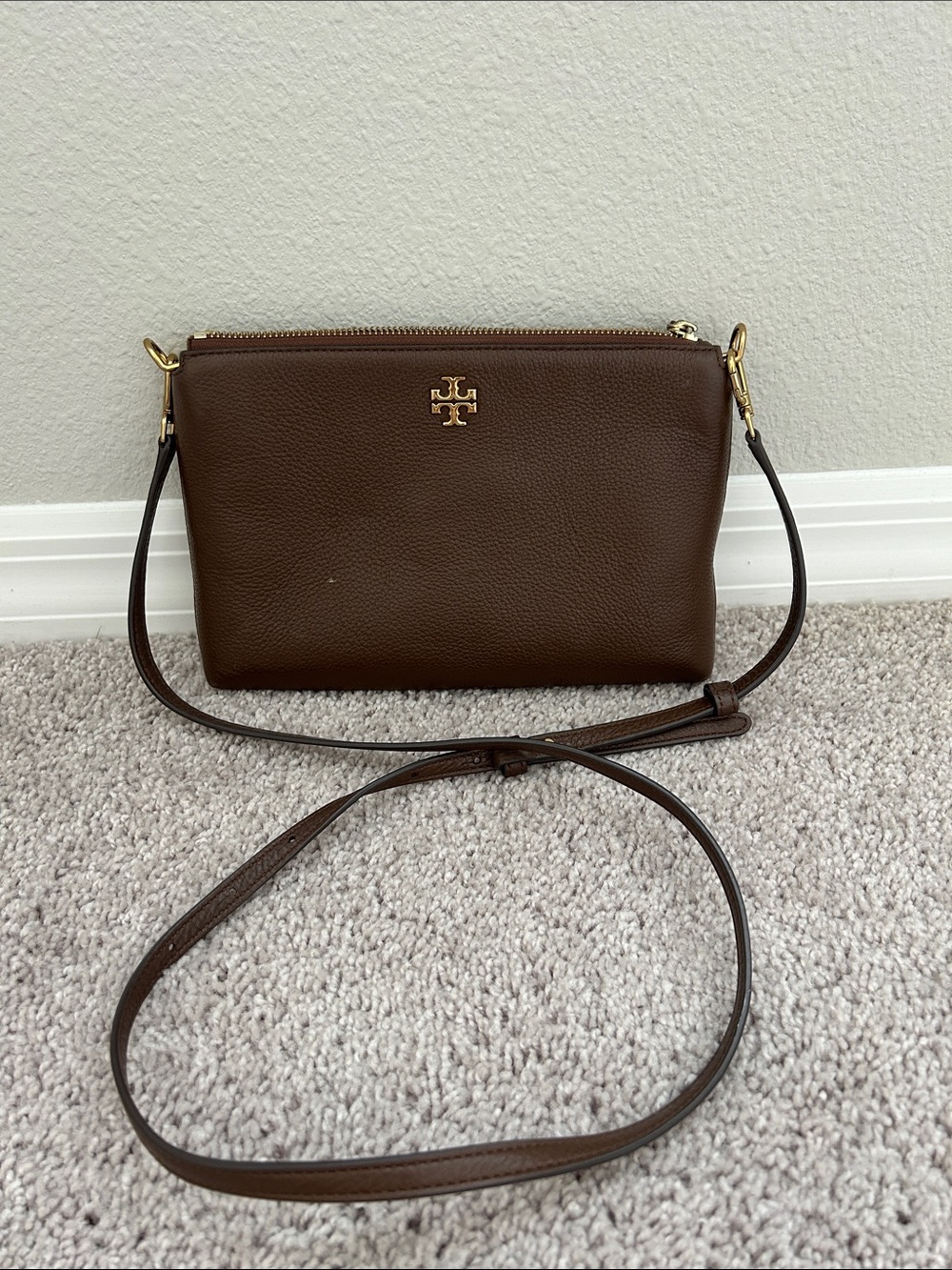 Tory Burch Brown Pebbled Leather Crossbody Bag - Picture 6 of 6